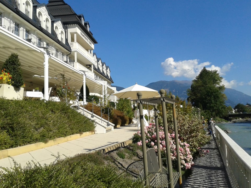 Außenansicht Grandhotel Lienz