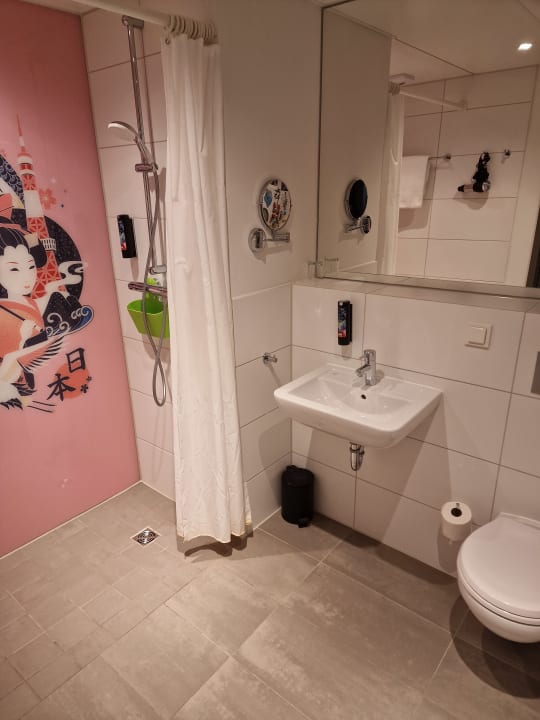 Zimmer Holiday Inn - the niu, Tab Dusseldorf Main Station