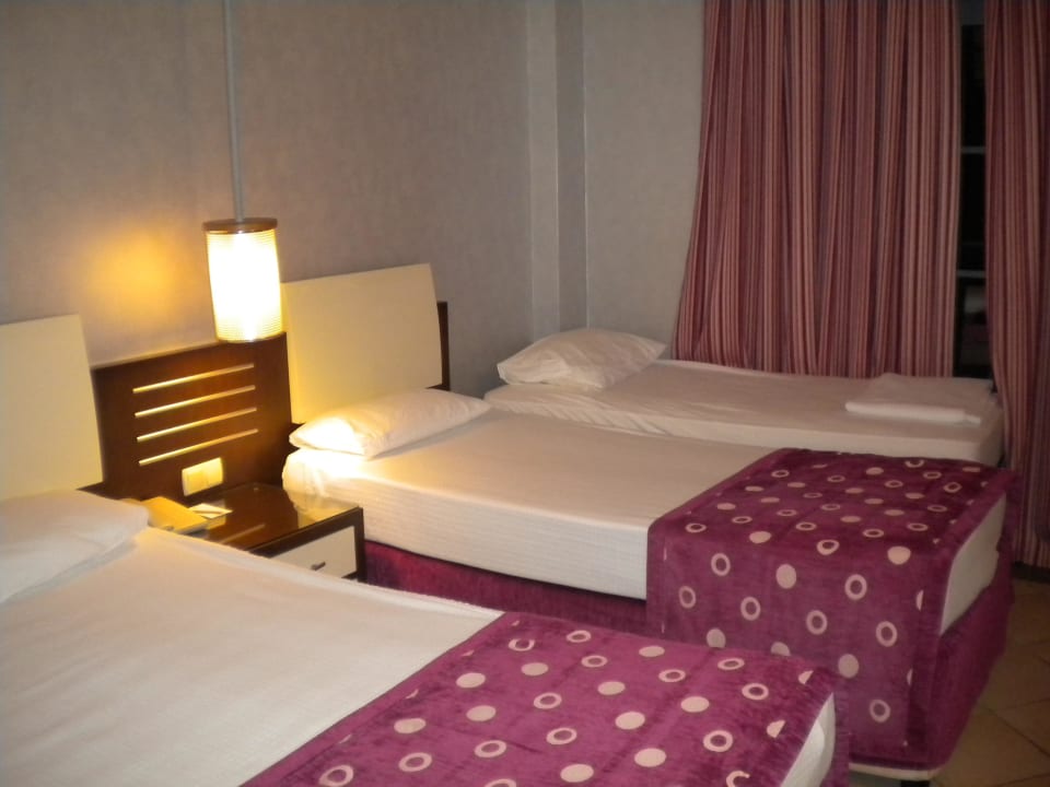 Zimmer im Haupthaus Hotel Club Nena