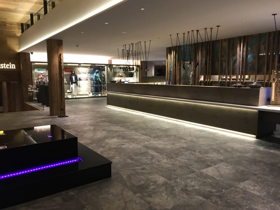 Lobby Hotel Schwarzenstein