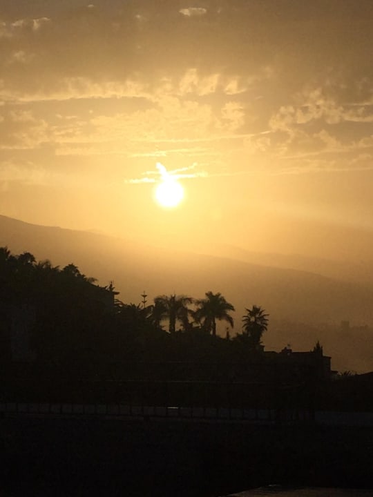 Sonnenuntergang Coral La Quinta Park Suites