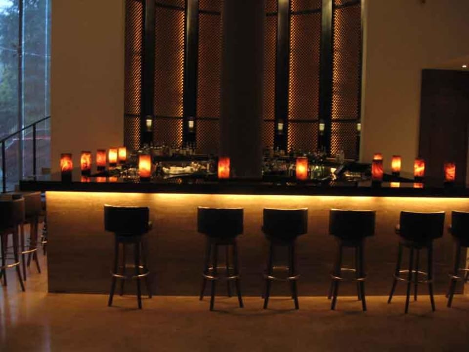 Bar im Hotel Radisson Blu Hotel Milan