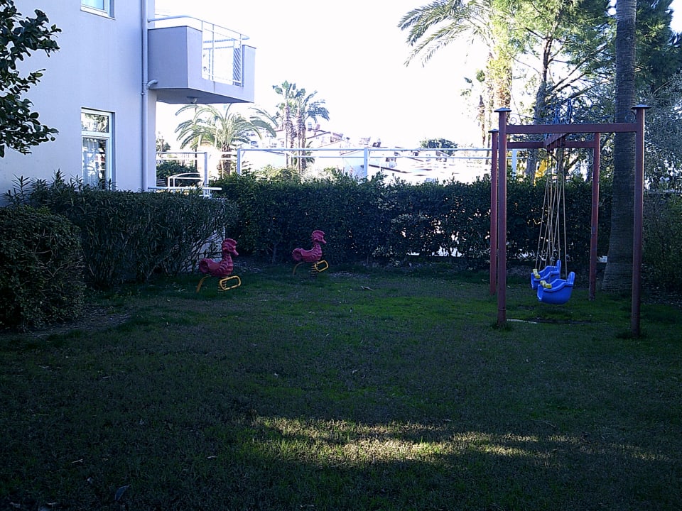 Sport & Freizeit Seaden Corolla Hotel