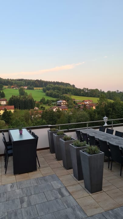 Ausblick Burghotel Am Hohen Bogen