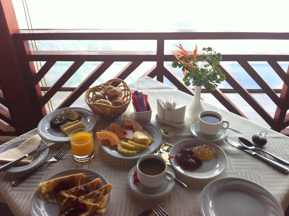Frühstück mit Meerblick Hotel Villas de Mer