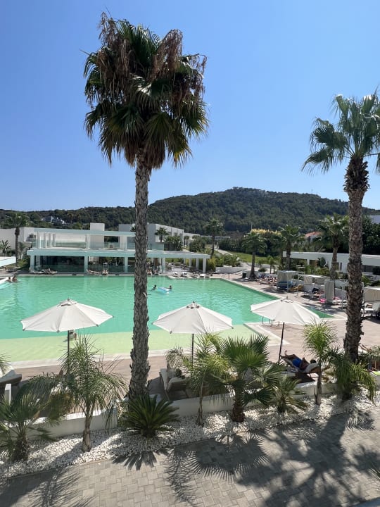 Pool White Dreams Resort & Anex