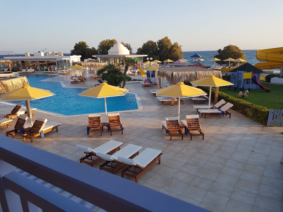 Pool Hotel Serita Beach