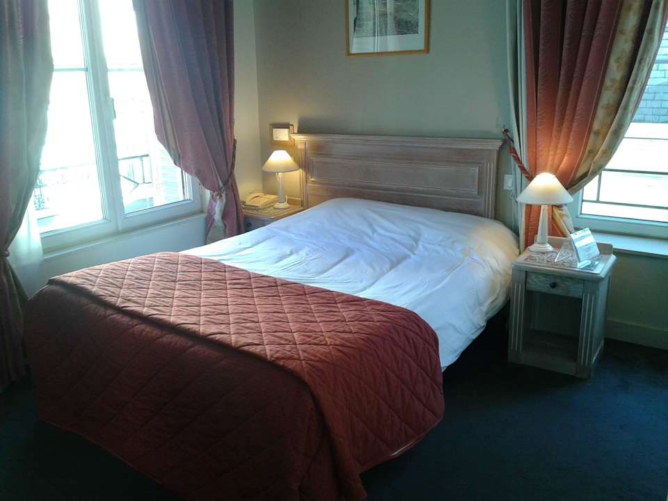 Hotel reims Hotel Aux Sacres