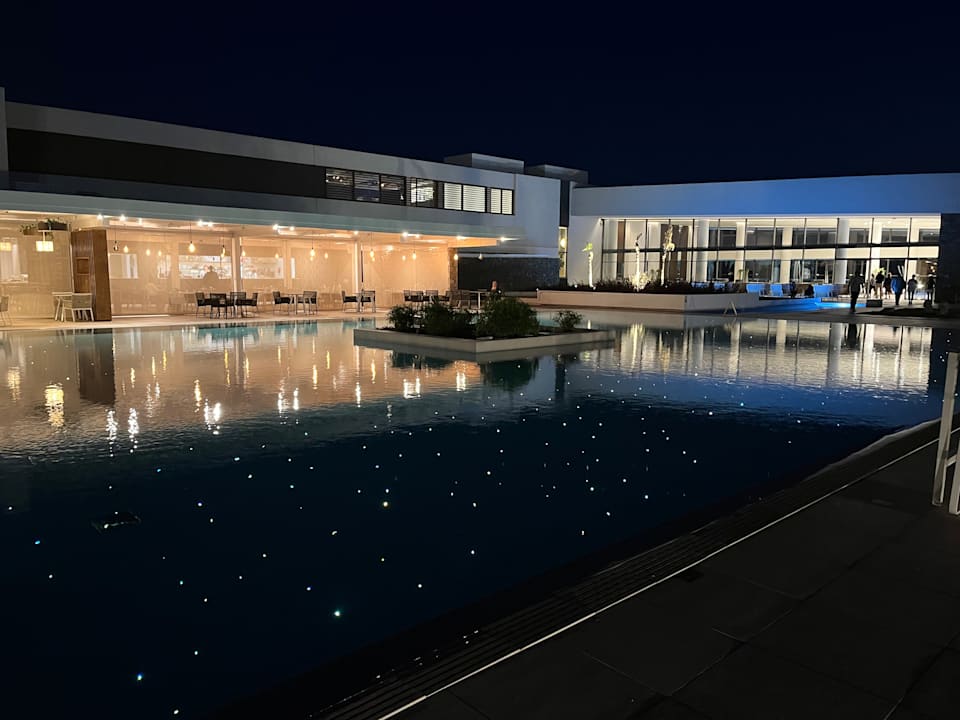 Gastro Gennadi Grand Resort