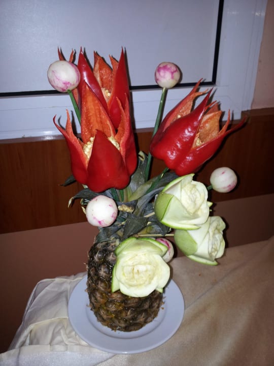 Mittags Deko                                       Burgas Beach Hotel