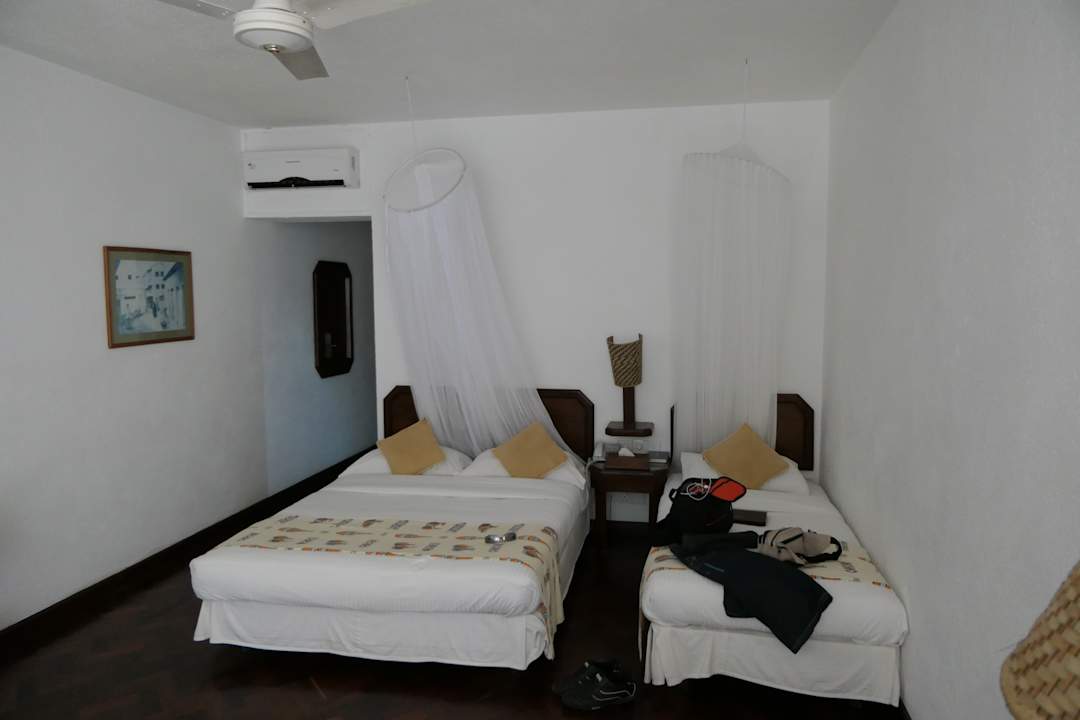 Zimmer Resort Amani Tiwi Beach