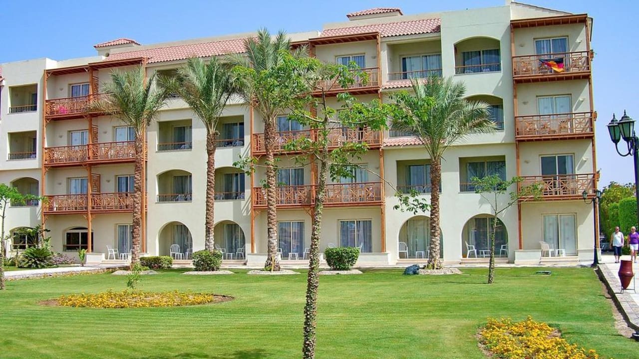 Wohnbeispiel Pickalbatros Dana Beach Resort - Hurghada
