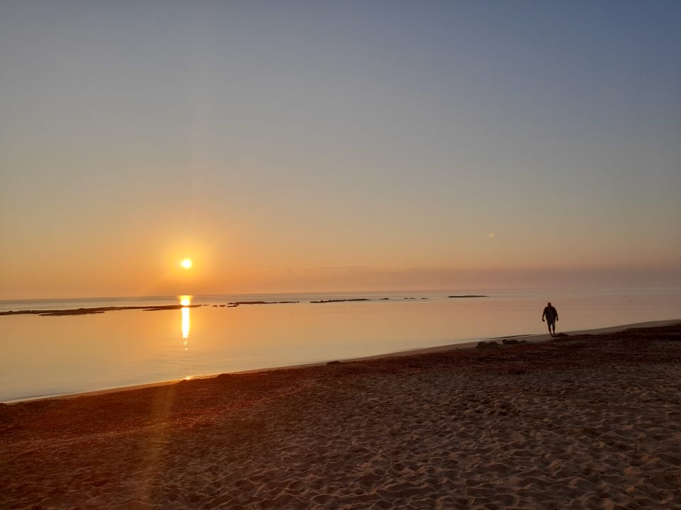 Strand Salamis Bay Conti Resort Hotel & Casino