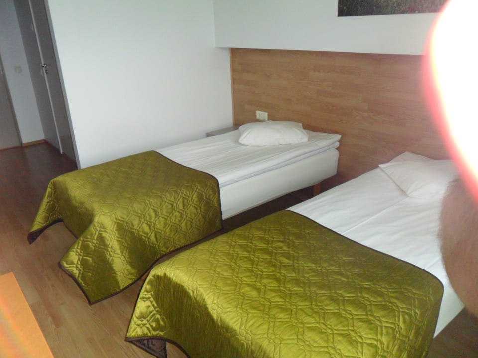 Wnętrze pokoju GO Hotel Shnelli