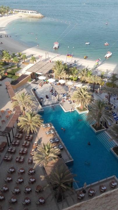 Pool DoubleTree by Hilton Resort & Spa Marjan Island