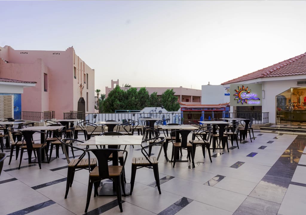 Gastro Minamark Beach Resort & Spa