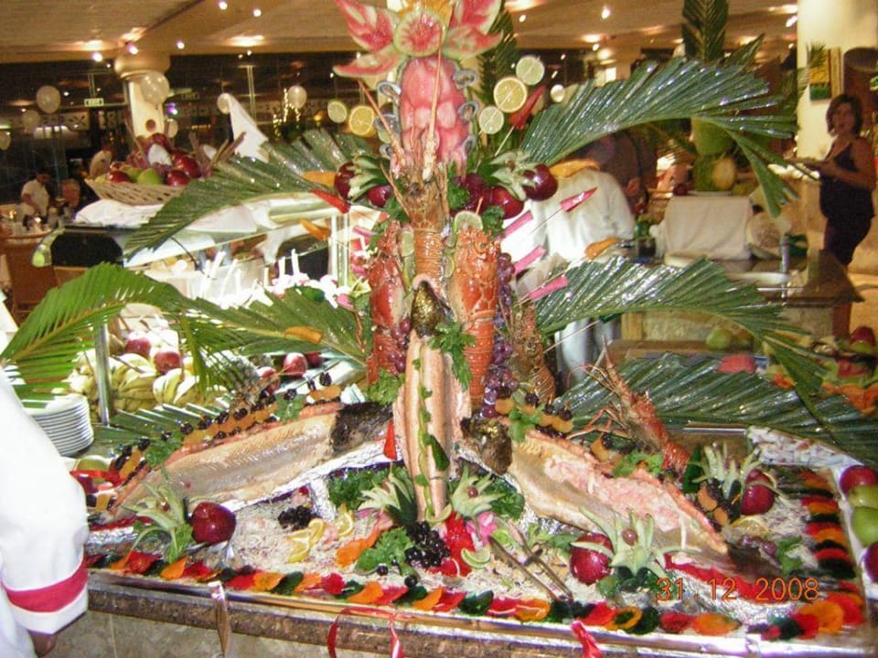 Silvester-Buffet Grand Sirenis Punta Cana Resort & Aquagames