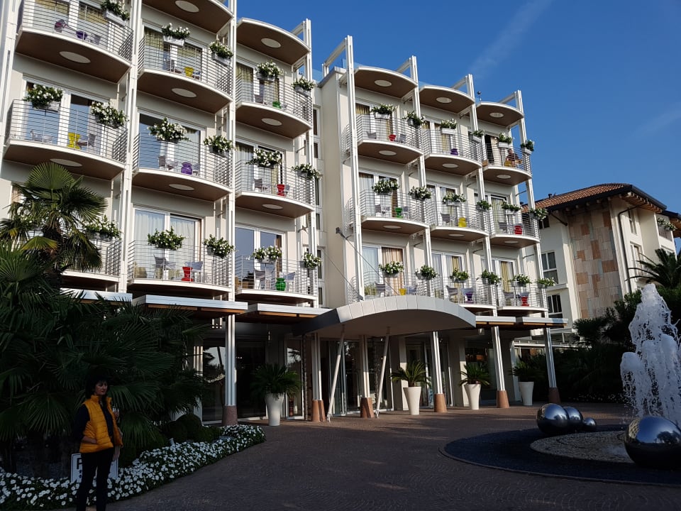 Außenansicht Color Hotel