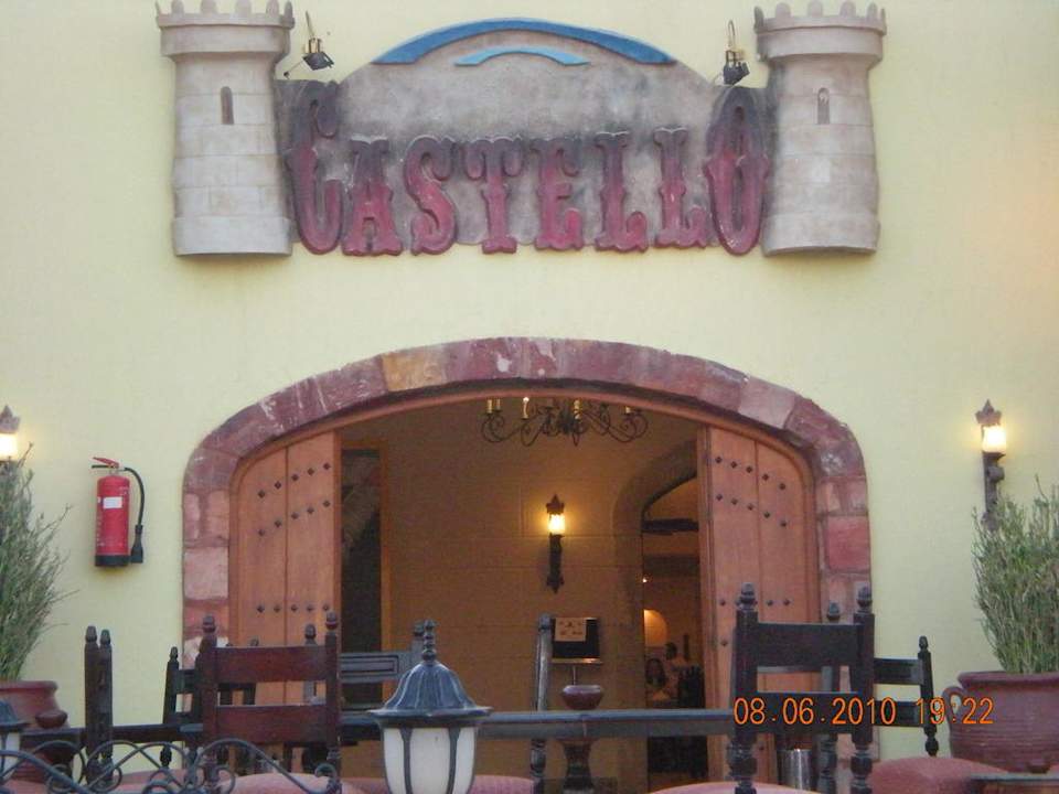 Castello Restaurant ( außen mit Bar ) Pickalbatros Dana Beach Resort - Hurghada