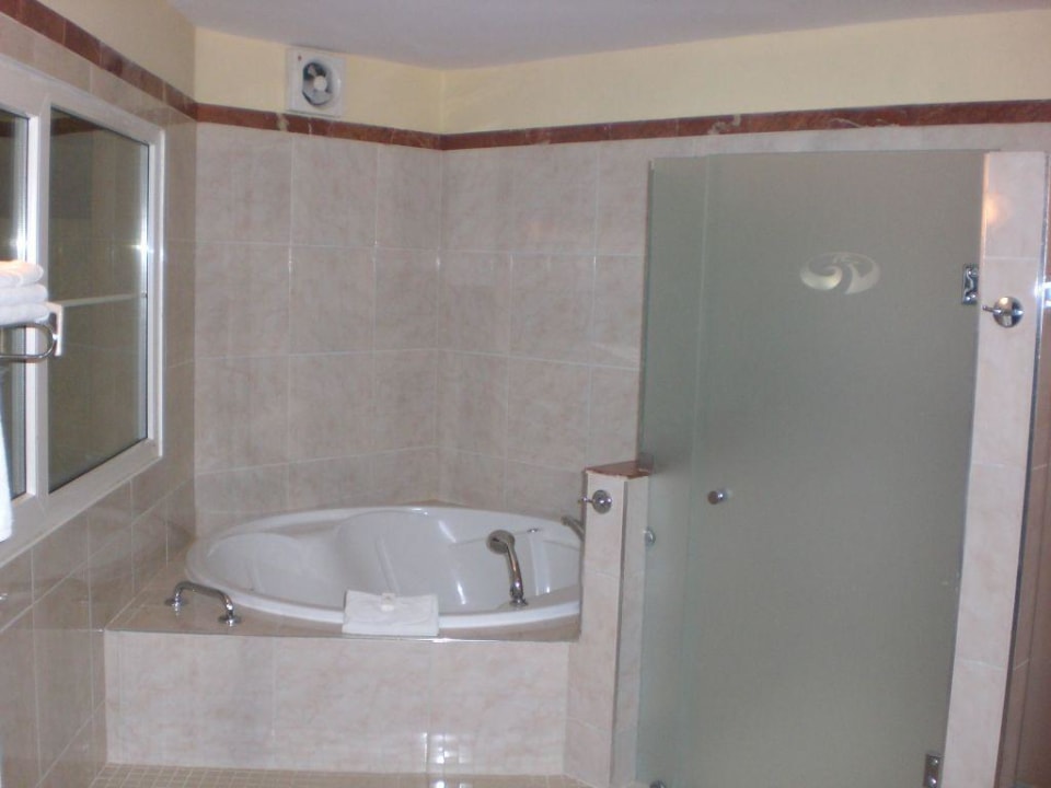 Wirlpool in der Juniorsuite Grand Palladium Select Bávaro Resort & Spa