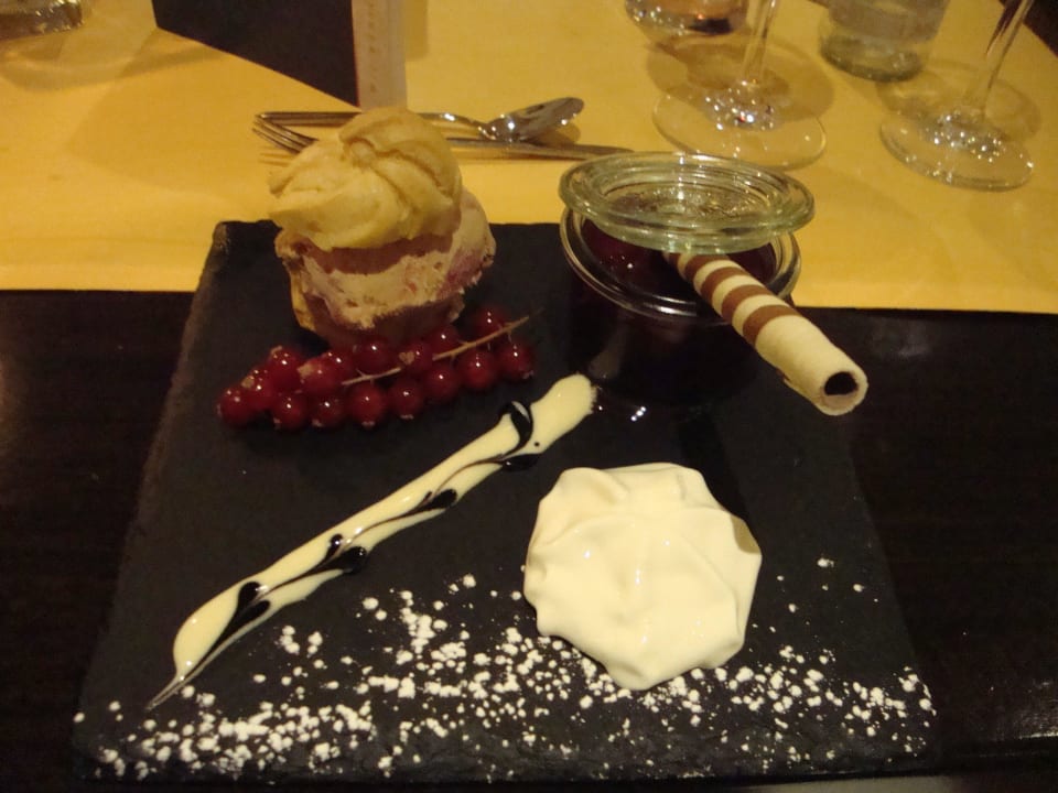 Dessert des Menüs Göbel's Sophien Hotel