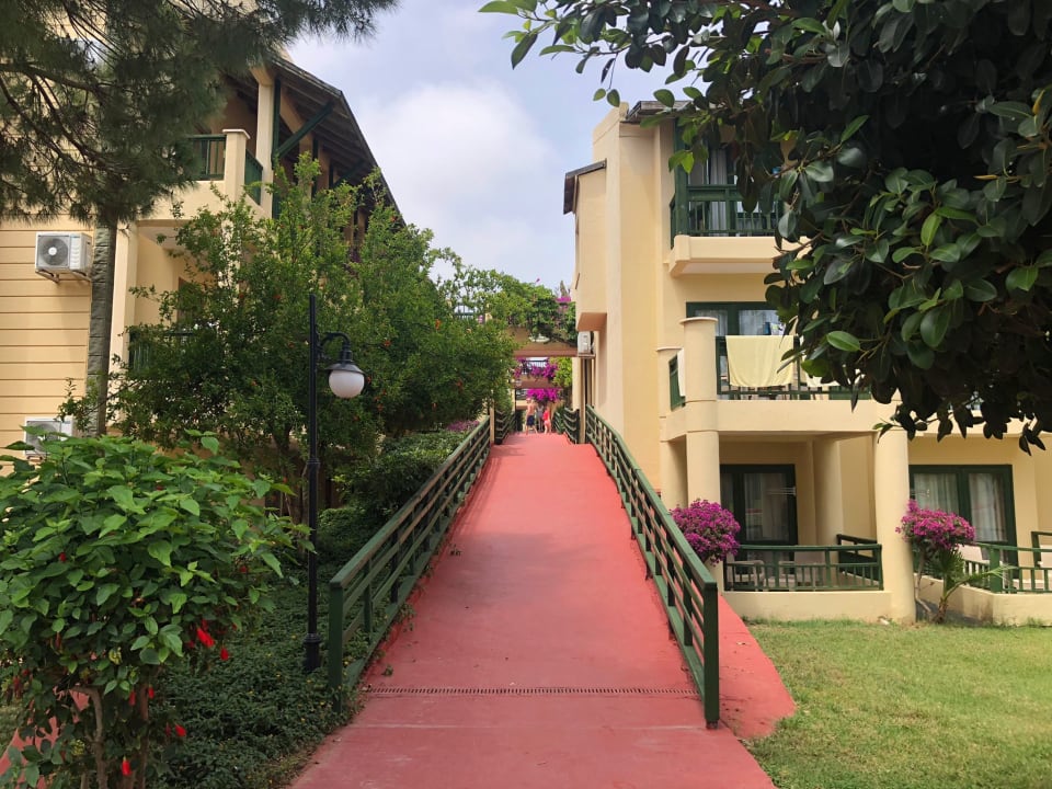 Gartenanlage Oz Hotels Incekum Beach