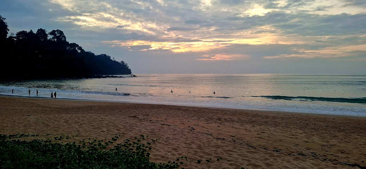 Strand Khao Lak Bayfront Resort