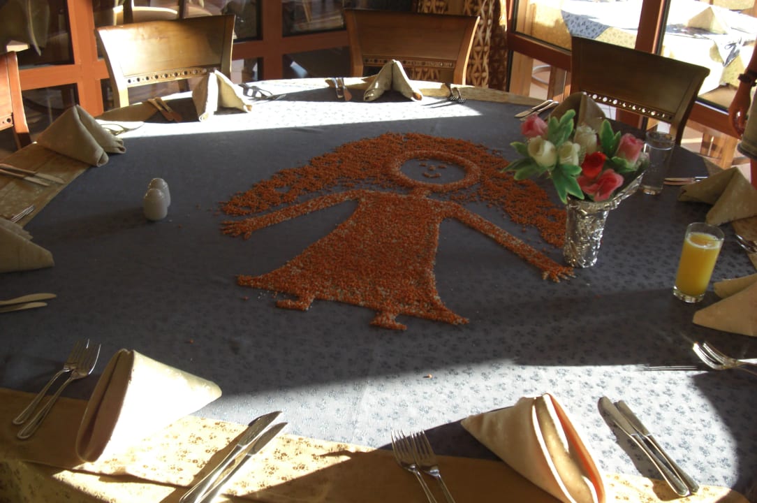 Von unserem Kellner Fathi, sehr nett! Club Grand Aqua