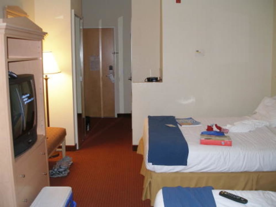 Zimmer Hampton Inn & Suites Cathedral City