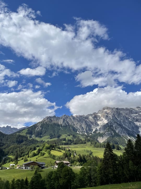 Außenansicht AlpenParks Hotel & Apartment Hochkönig