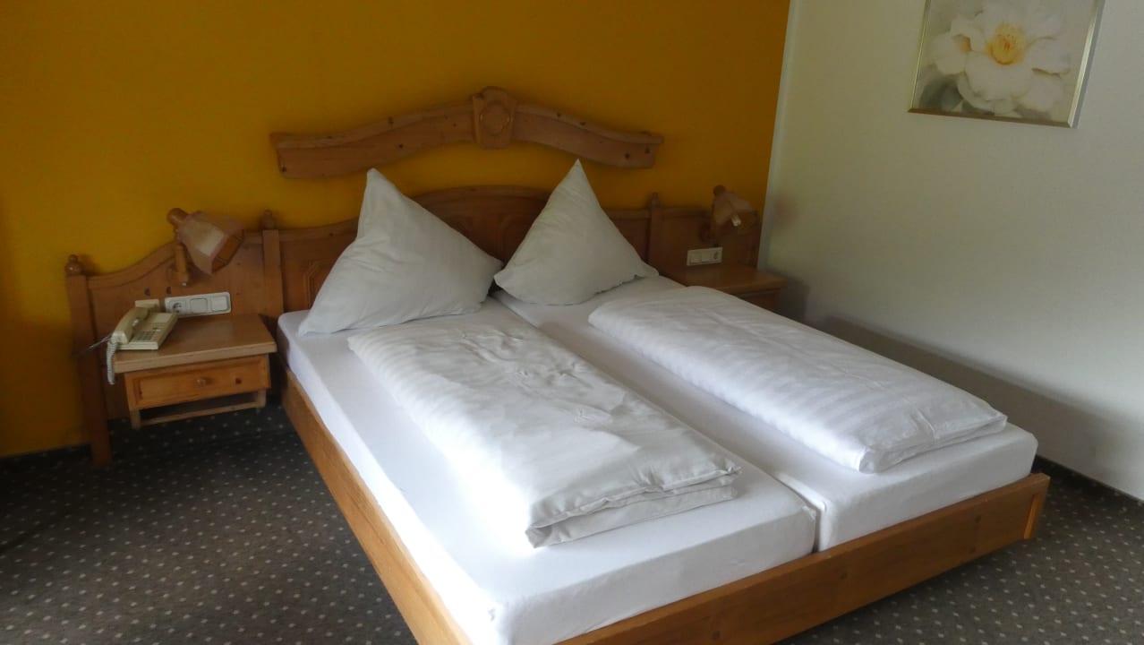 Zimmer Alpenhotel & Ferienwohnungen Weiherbach