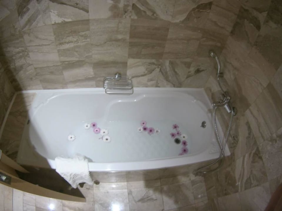 Herzlicher Empfang Zi 687 Hotel Kalithea Horizon Royal