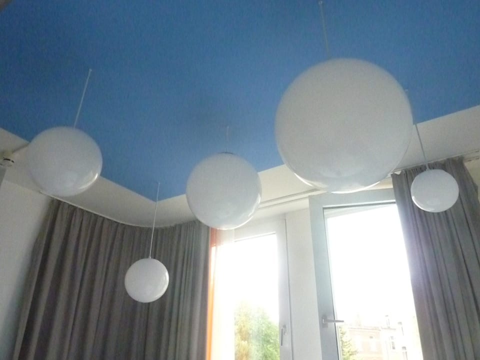 Wem jetzt noch kein Licht aufgeht B&B HOTEL Aachen City-Ost