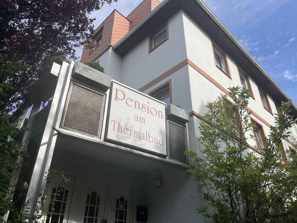 Außenansicht Pension Am Thermalbad
