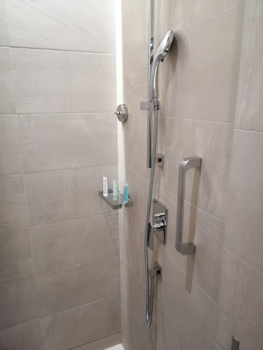 Zimmer Al Bandar Rotana - Creek