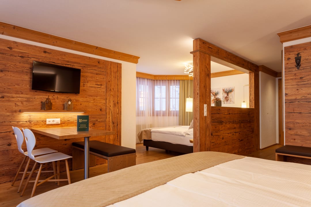 Zimmer Jägerhof Hotel & Apartments