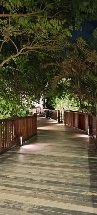 Außenansicht Suriya Resort