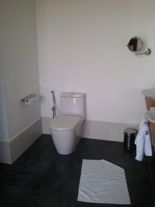 Bad Meeru Maldives Resort Island