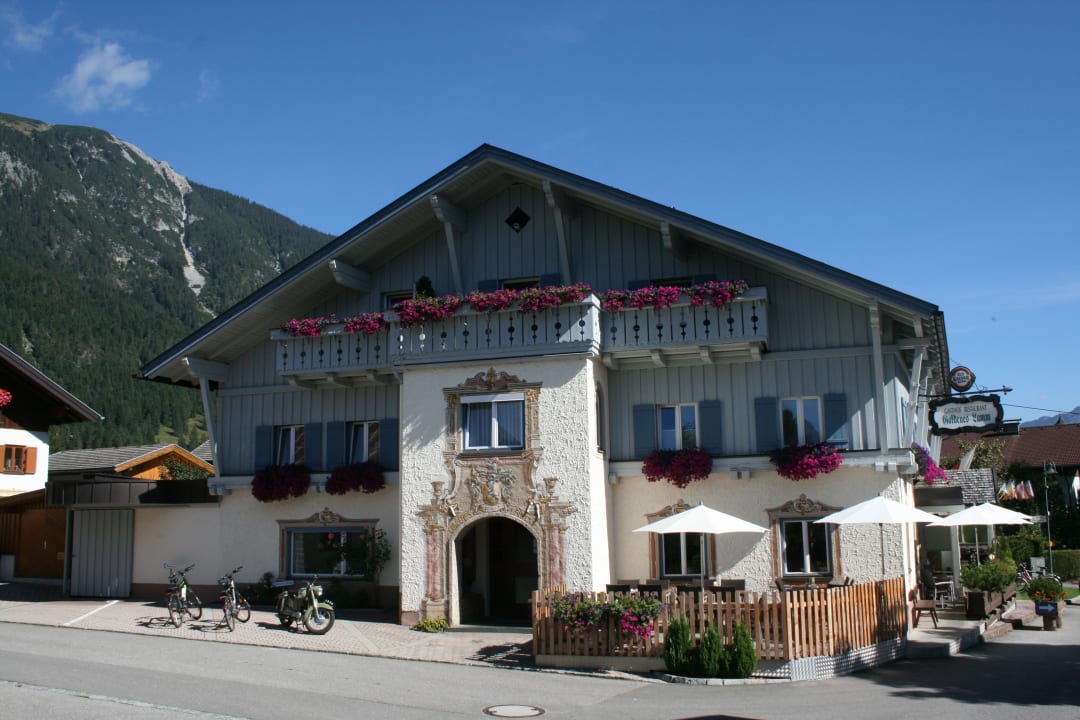 Außenansicht Hotel-Gasthof Goldenes Lamm