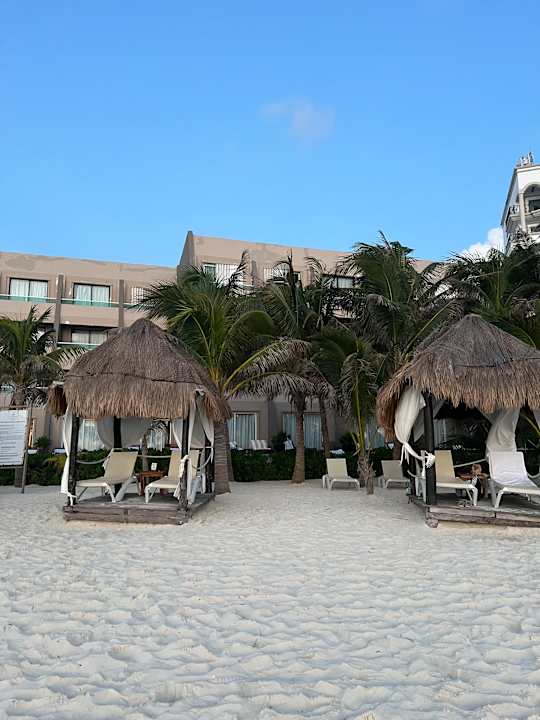 Außenansicht Hotel Flamingo Cancun Resort