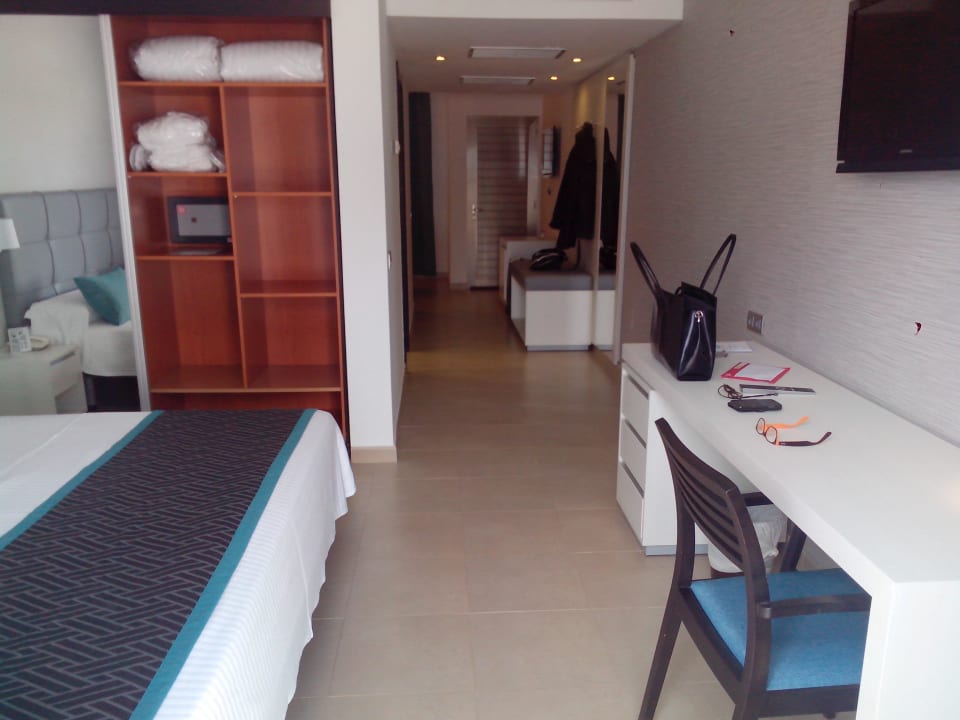 Blick von Terrasse aus. Hotel Las Costas