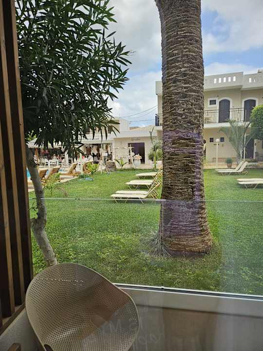 Zimmer Stelio's Gardens