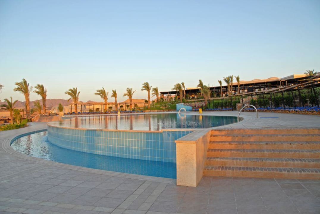 Relaxpool am Morgen TUI MAGIC LIFE Kalawy