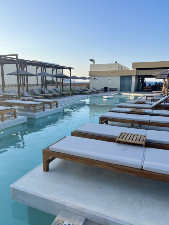 Pool Avra Imperial Hotel