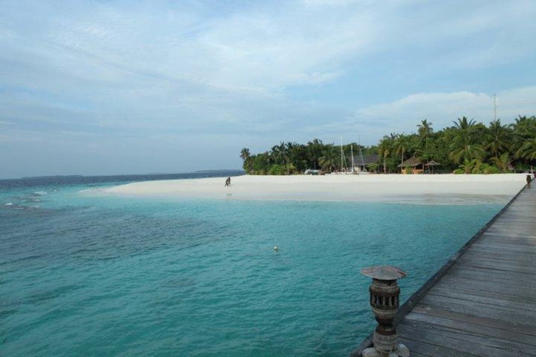 Ankunftssteg  NH Collection Maldives Reethi Resort