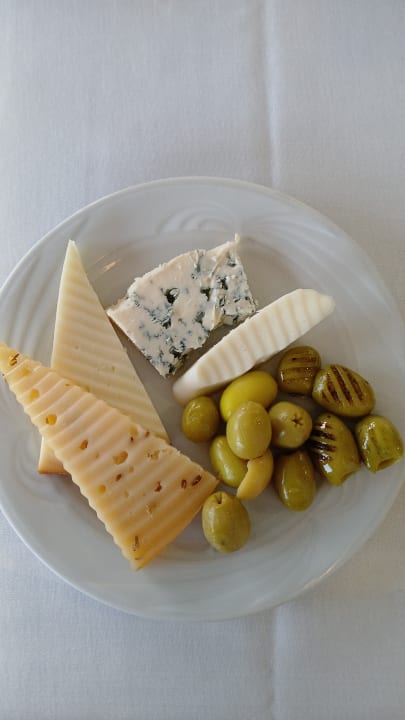 Gastro Alba Queen Hotel