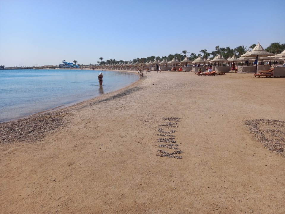 Strand The Grand Resort