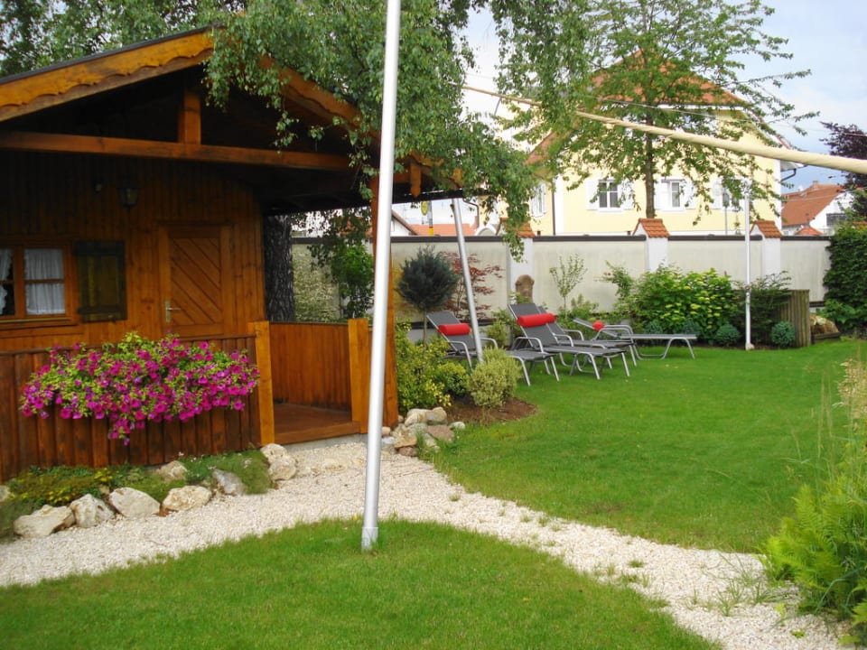 Garten Kneipp- und WellVitalhotel Edelweiss