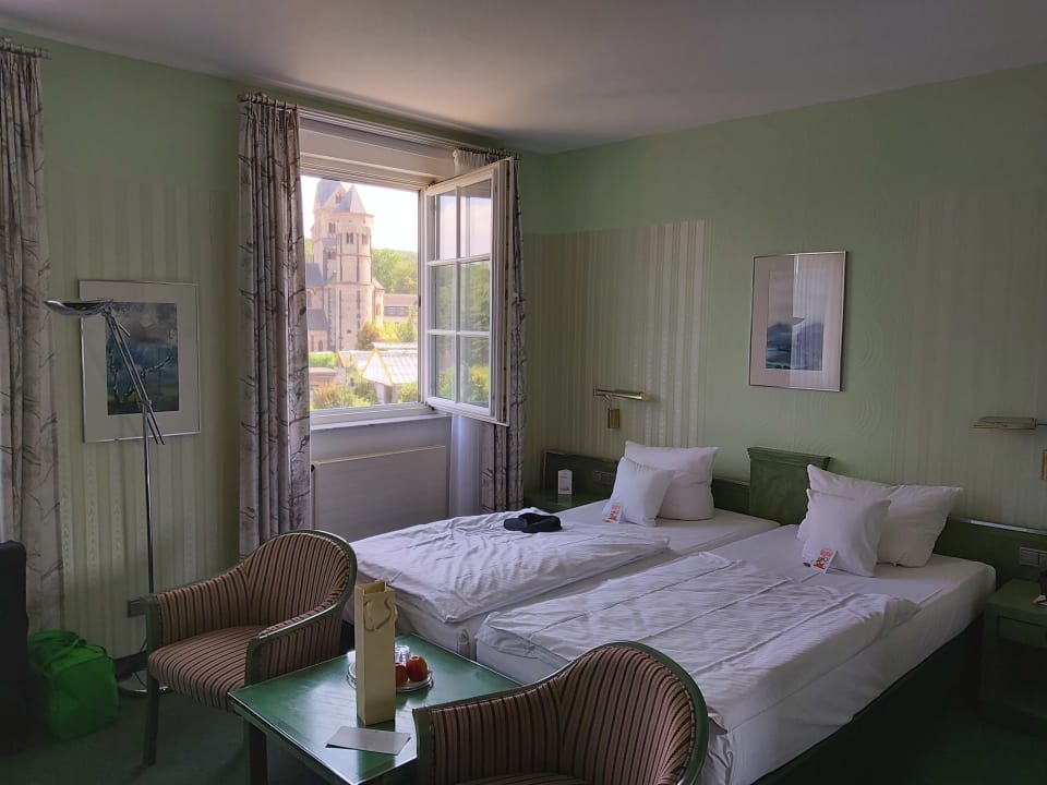 Zimmer Seehotel Maria Laach