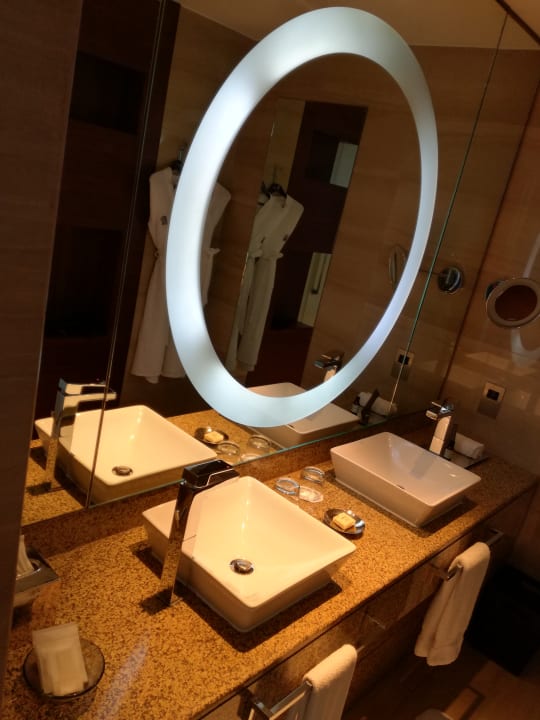 Zimmer Fairmont Bab Al Bahr
